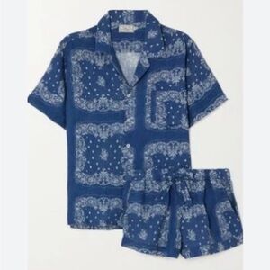 Desmond and Dempsey linen set